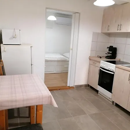 Apartment Marcius Vendeghaz