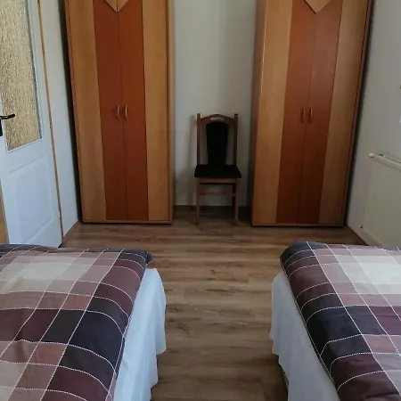 Apartment Marcius Vendeghaz
